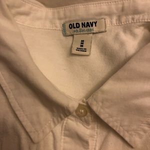 Shirt large will fit med also